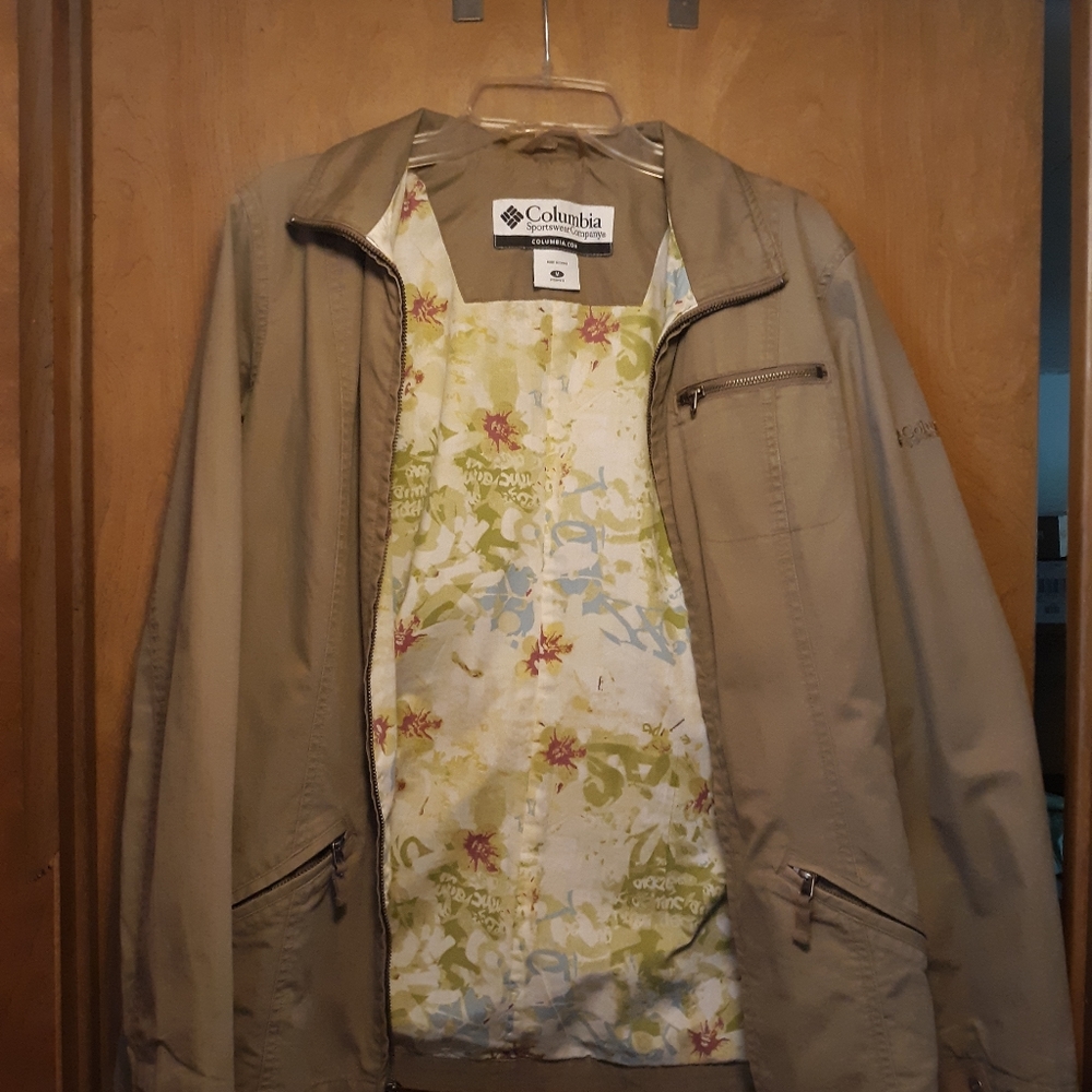 Womens columbia jacket
